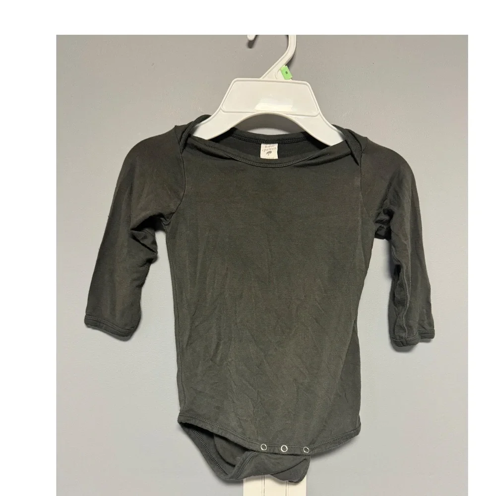 Kate‎ Quinn Long Sleeve Bodysuit 18-24 Months Dark Gray Bamboo Viscose Blend